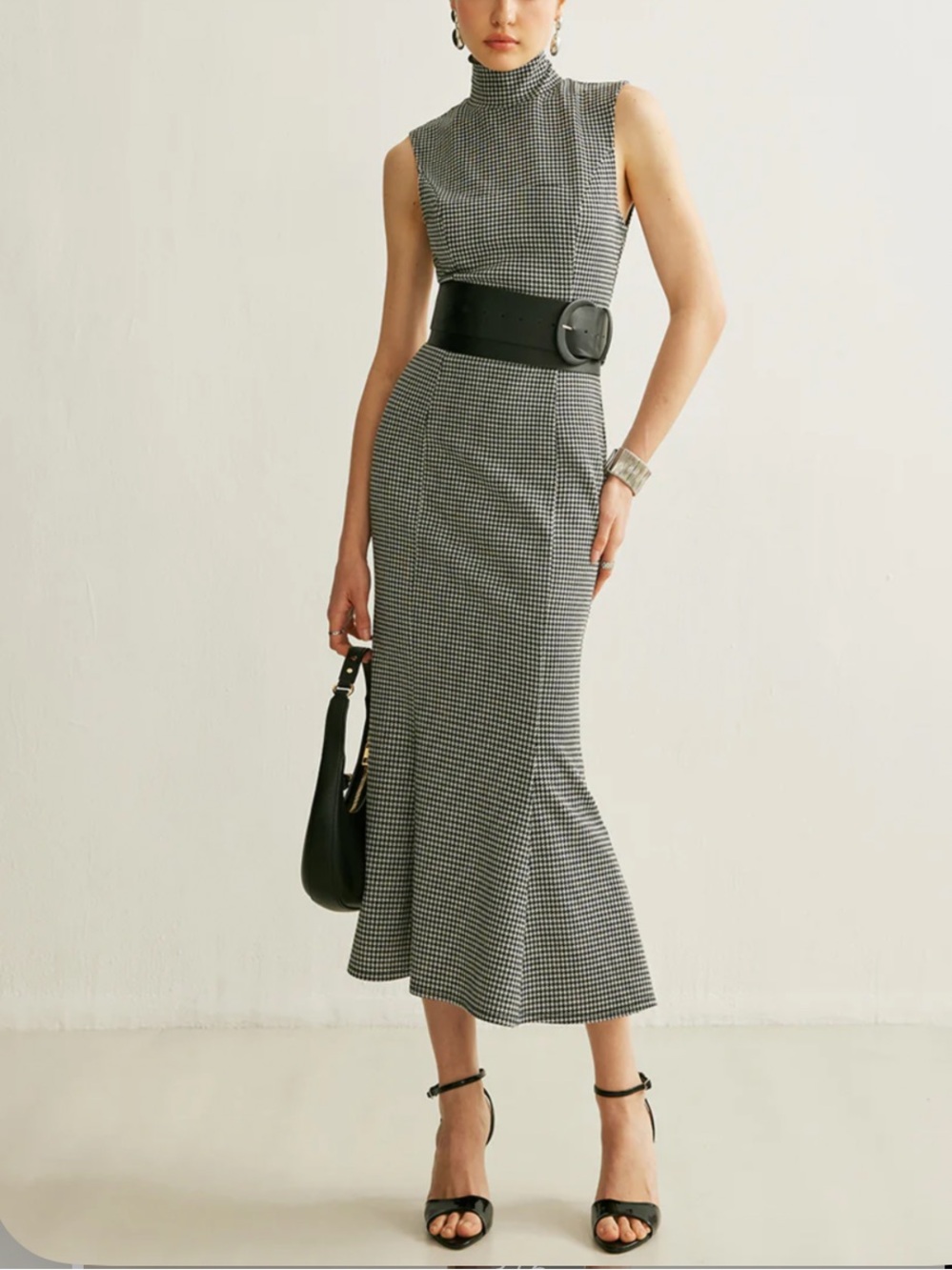COMMENSE Belted Plaid Sleeveless Dress | S - Picture 2 of 9